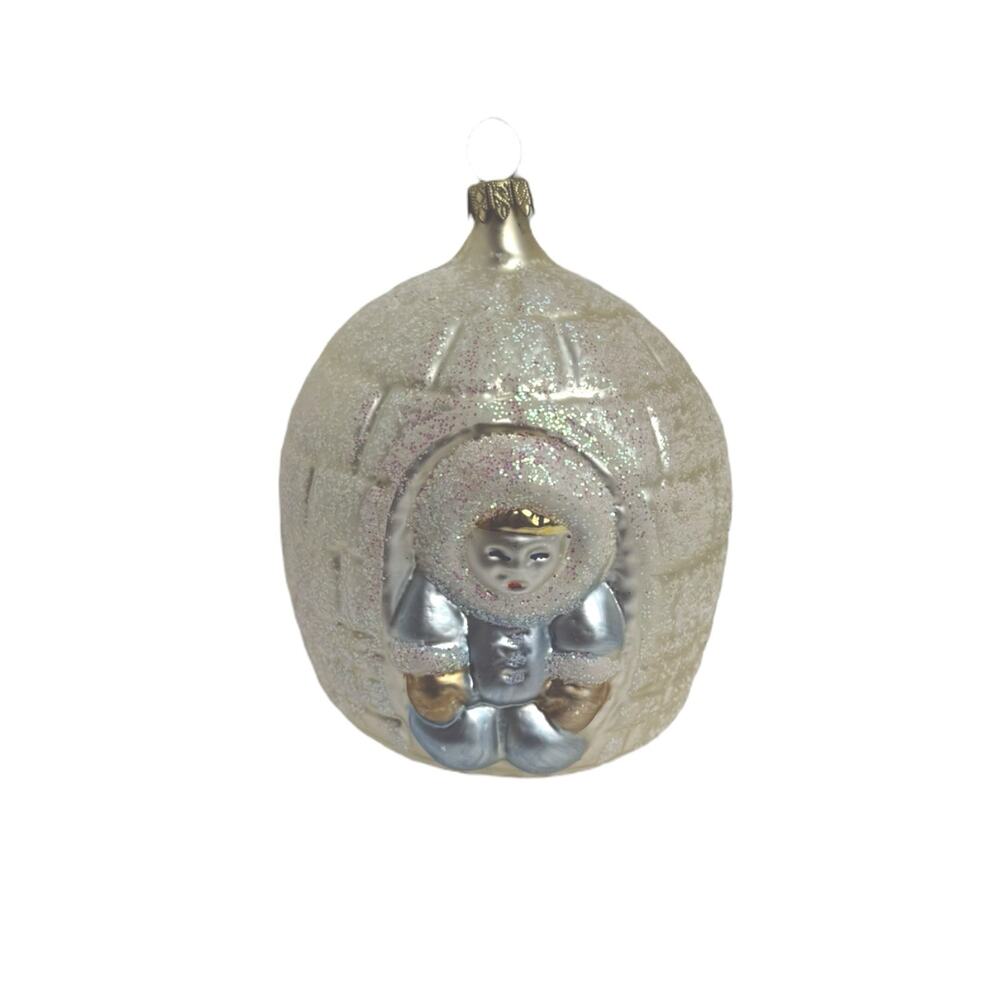 Vintage White Igloo w/light Blue Eskimo Glass Christmas Ornament ~ 4 in Tall EUC